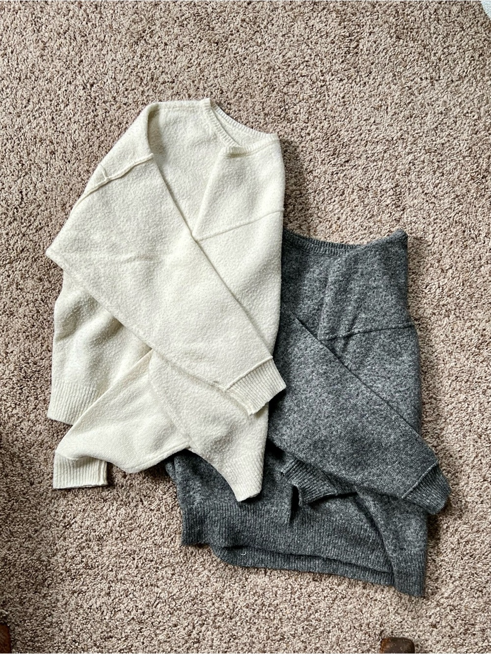 Cozy Crewneck Sweaters Set of Two - Cream & Gray